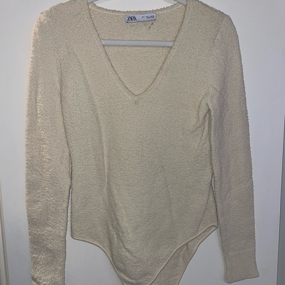 Never worn Zara Sherpa bodysuit